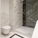 Bagno Atelier Luxury Apartamento Varsovia